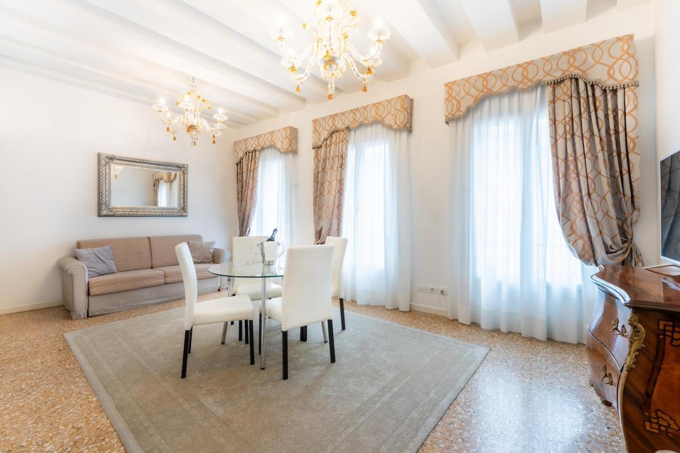 San Teodoro Palace - Luxury Apartments Венеція Екстер'єр фото