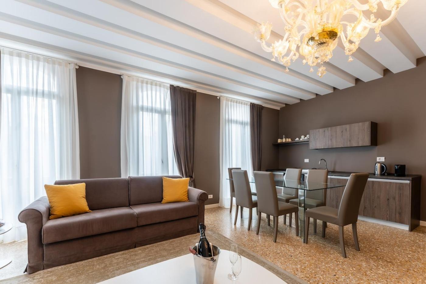 San Teodoro Palace - Luxury Apartments Венеція Екстер'єр фото